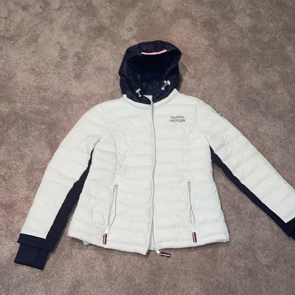Tommy Hilfiger